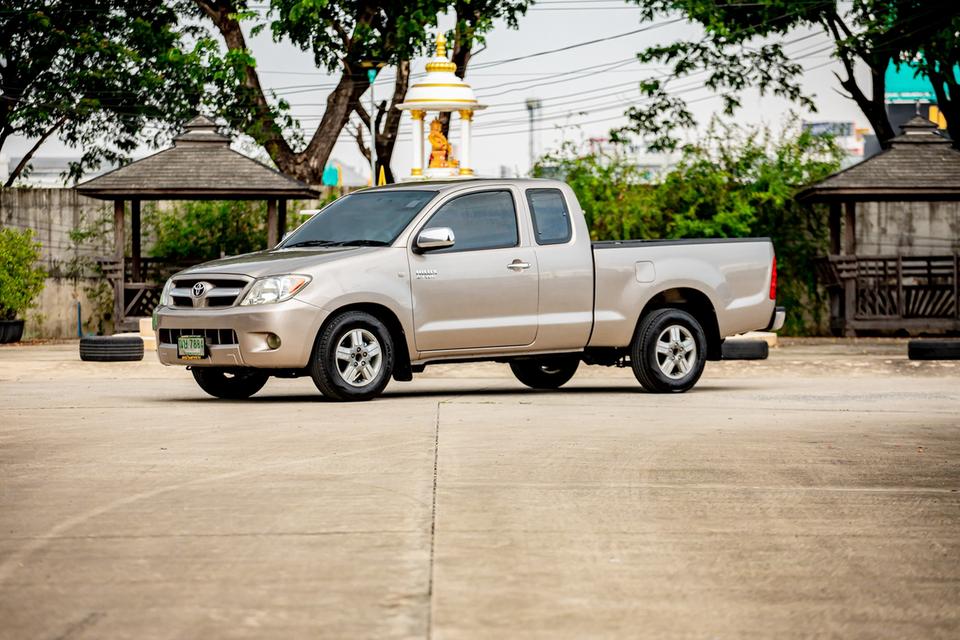 #Toyota Hilux #Vigo Cab 2.7 G ปี 2005 🤎 สีน้ำตาล | เกียร์อัตโนมัติรถบ้านสวย สภาพดี รูปย่อยที่ 4