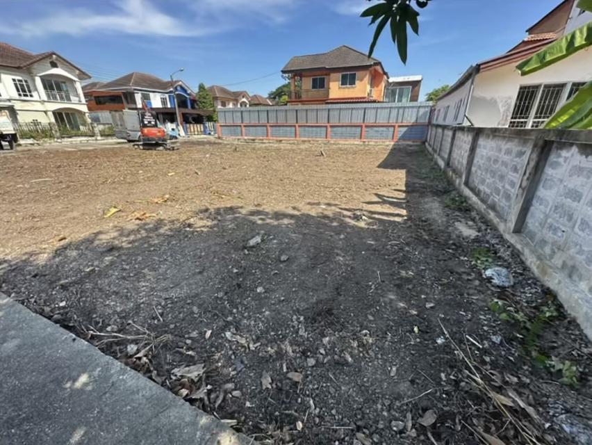 ที่ดินเปล่า【หมู่บ้าน นันท์นลินปาร์คโฮมเฟส 4】 • 100 ตารางวา • หนองจอก • กรุงเทพ | เจ้าของขายเอง 5