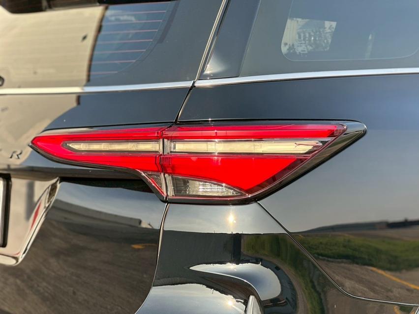 Toyota Fortuner 2.4 Legender 2WD 2021• Mileage: 83,000 km. 7