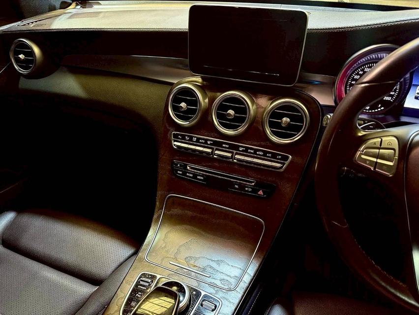 Mercedes Benz Glc250d 4 Matic(W253) ปี 2017 10