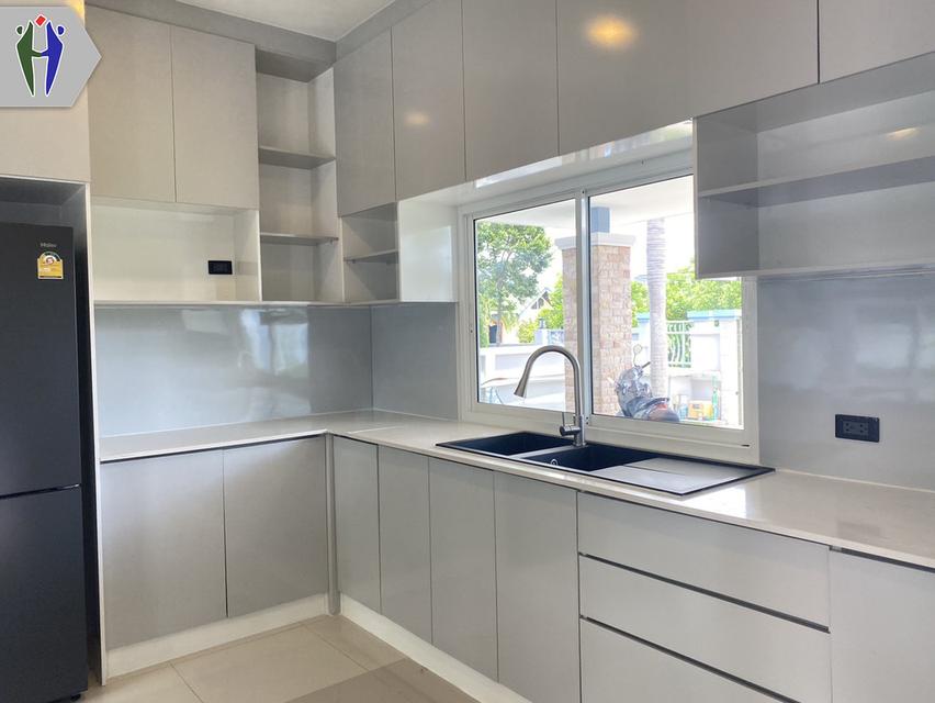บ้านให้เช่า พัทยากลางซอยสยามคันทรีคลับ 70,000 บาท มีสระว่ายน้ำ 4