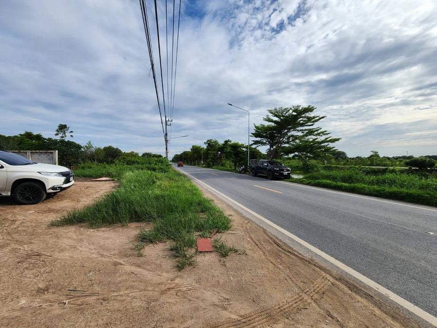 ขายที่ดินแปลงสวย ลาดหลุดแก้ว ปทุมธานี ถ.เลียบคลองใหญ่  2ไร่1งาน  ถมแล้ว ทำรั้วกั้นเขตพื้นที่ครบทุกด้าน พร้อมใช้งาน  เพียงวาละ 25,000 6