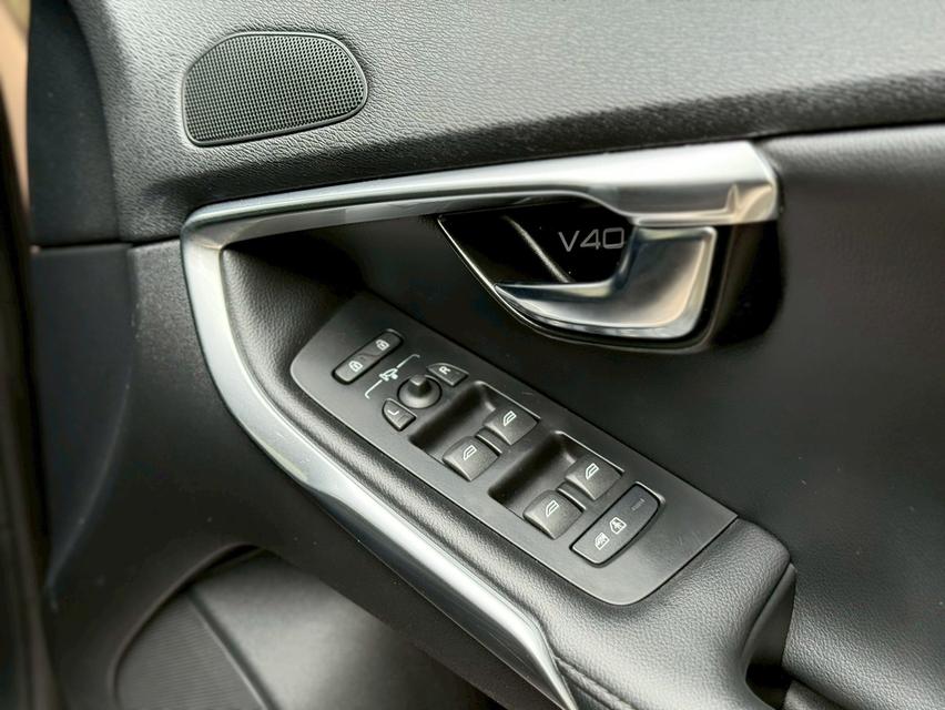 รหัสรถ PJP5340 2014 VOLVO V40 2.0 T5 S 14