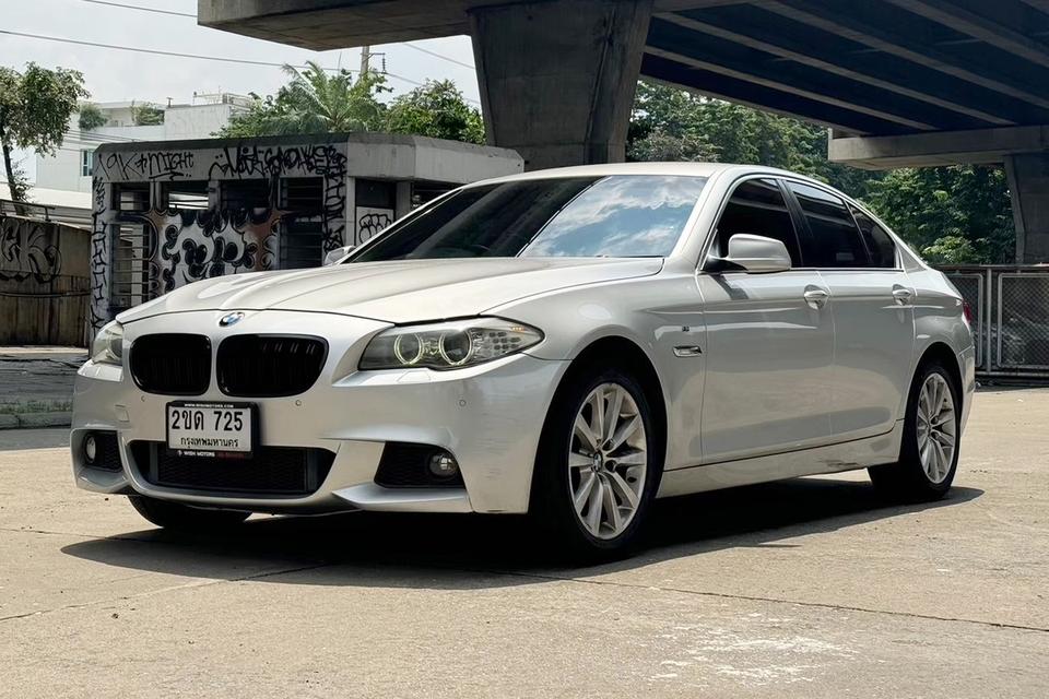 BMW 523i F10 AT ปี 2014