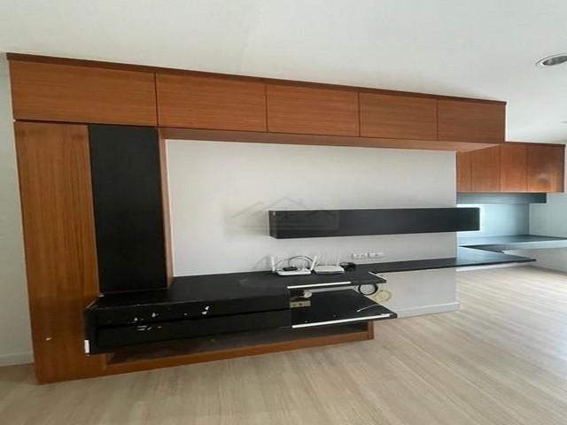 PB5511 ให้เช่าทาวน์โฮม 3 ชั้น โครงการ ซิกเนเจอร์ วิภาวดี เฟอร์พร้อมอยู่ บ้านหลังริม สไตล์ Modern Tropical 9