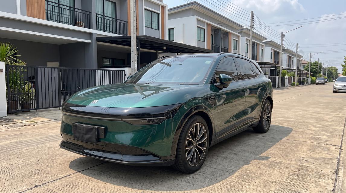 ZEEKR 7X รุ่นท็อป Performance AWD