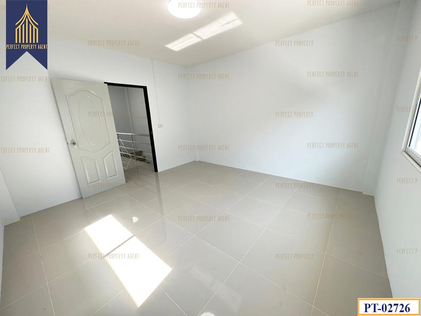 ขาย ทาวน์เฮ้าส์แฝดสร้างใหม่ ทำเล สุขุมวิท เทพารักษ์ ศรีนครินทร์ 8