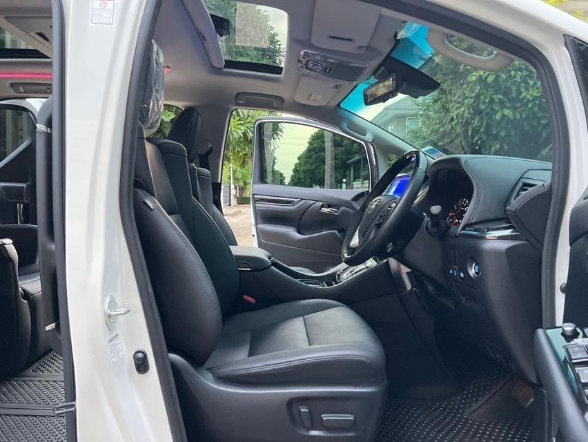ขาย Toyota Alphard 2.5SC ปี20 13