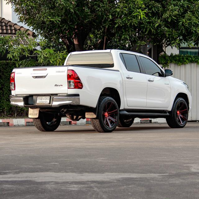 TOYOTA HILUX REVO 2.4 E DOUBLE CAB ปี 2018  5