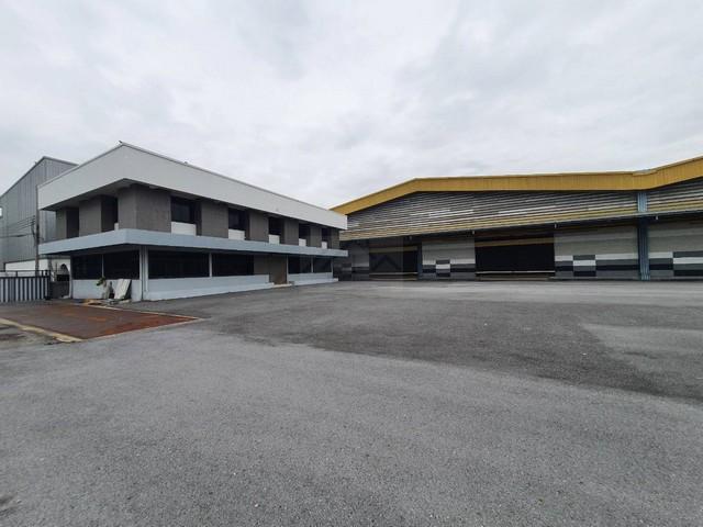 ให้เช่าโกดังพร้อมสำนักงาน 10,500 ตรม. ย่านสำโรงใต้ ปู่เจ้าสมิงพราย พื้นที่สีม่วง ขอ รง.4 ได้ 1