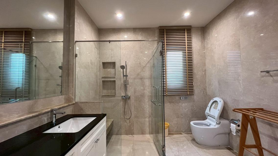 Two Grand Monaco for rent with private pool 14