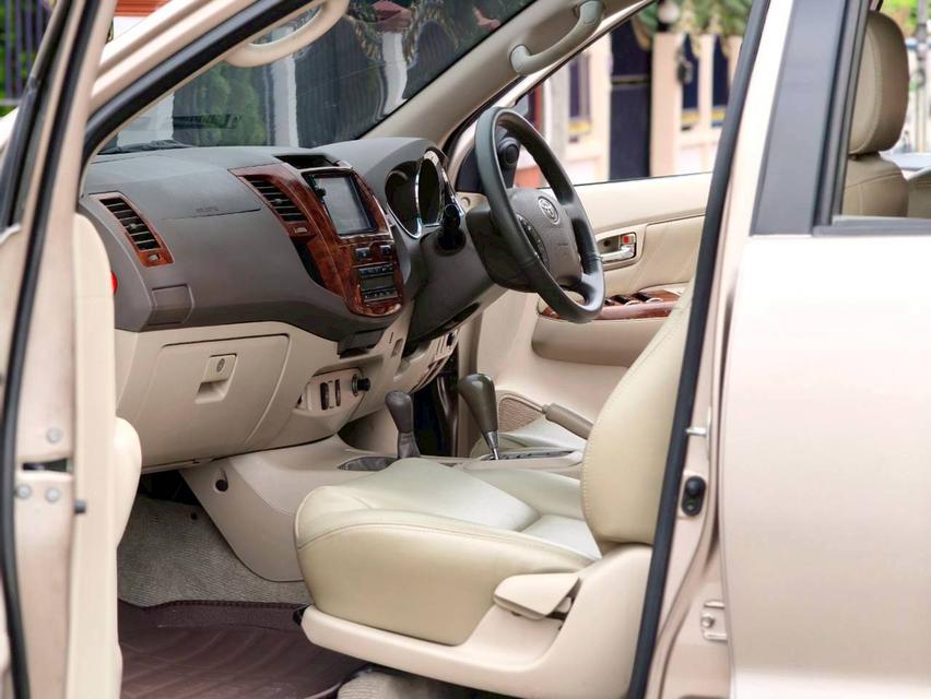 Toyota fortuner 3.0 v 4wd ปี 2006 ตัวท็อป ไมล์น้อย สภาพสวย น็อตเดิม รูปที่ 10