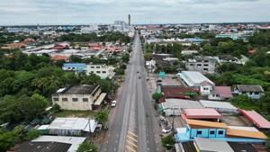 ขายตึกแถวพร้อมที่ดินจังหวัดร้อยเอ็ด ทำเลทอง ติดถนน 6 เลน ห่างจากแยกสุวรรณภูมิ 500 เมตร