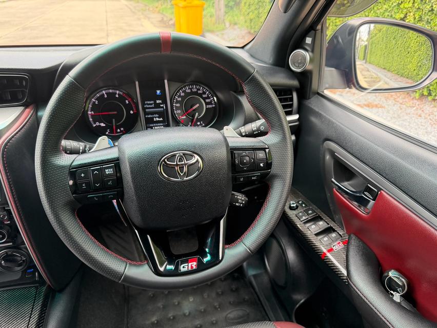 2021 TOYOTA FORTUNER, 2.4 LEGENDER 2WDแต่ง GR SPORT BLACK TOP แท้ทั้งคัน (สีแดง ดำ) รูปที่ 12