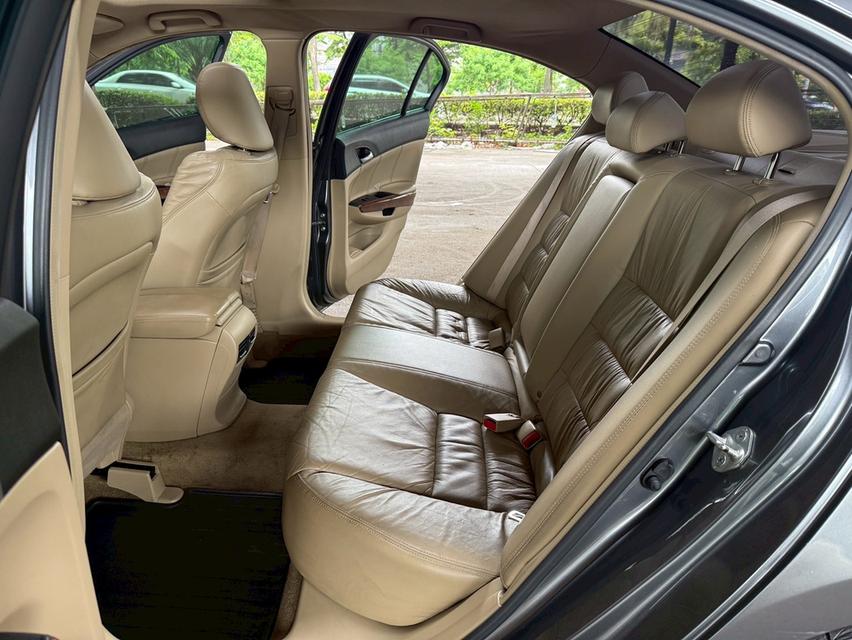 ขายรถ Honda Accord 2.4JP CBU ปี 2012 สีเทา เกียร์ออโต้ 12