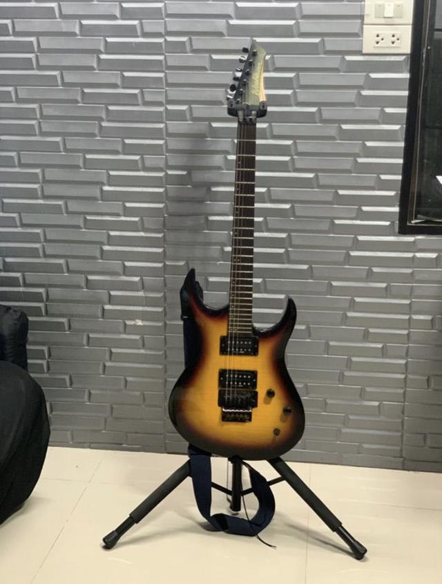 ขายกีต้าร์ไฟฟ้า Washburn floyd rose มือสอง 3,800.-