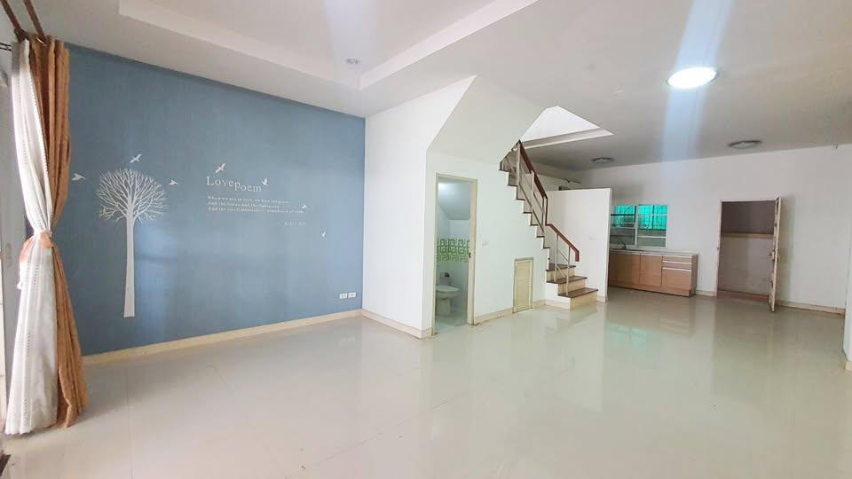 ทาวน์โฮมส์ธนาภิรมย์ ศรีนครินท์ ใกล้โลตัสศรีนครินทร์ 4