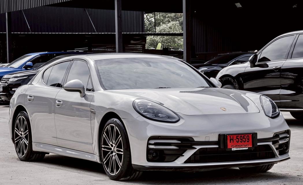 Porsche Panamera 3.6 V6 (เบนซินล้วน)