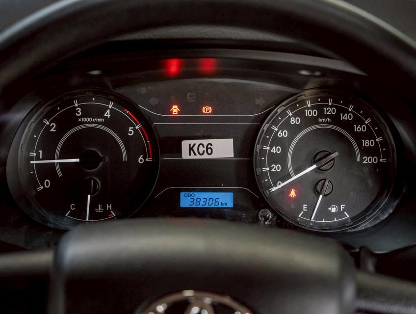 TOYOTA REVO 2.4 Entry Z-Edition SMARTCAB ปี 2022  7