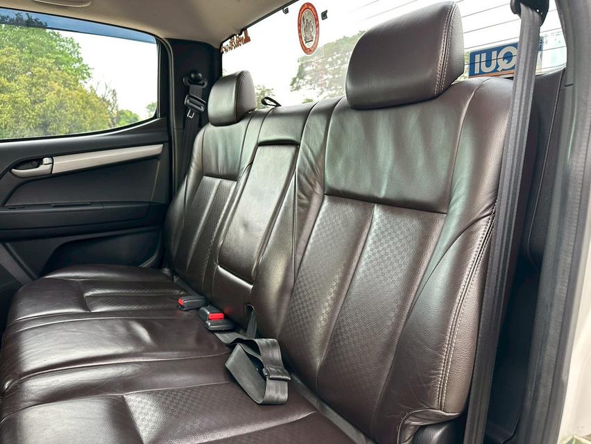 Isuzu Dmax 3.0Vcross 4wd ปี14 15