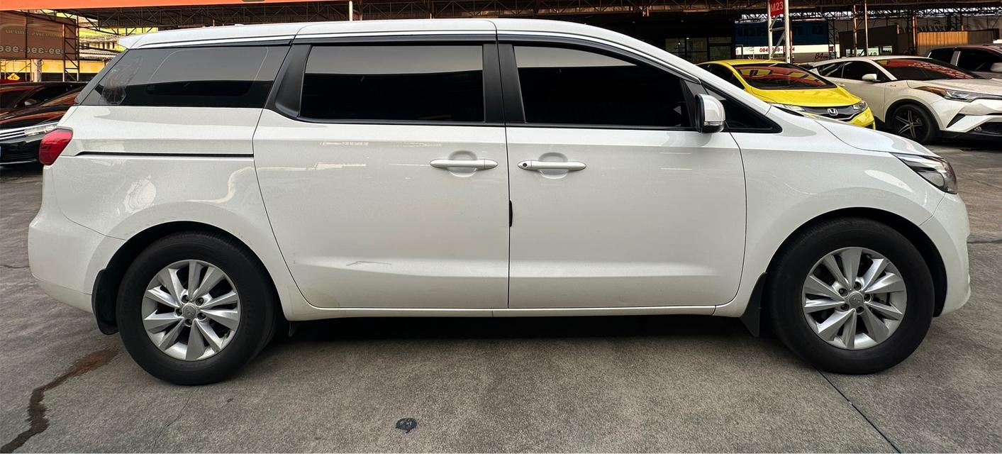 ขาย Kia Crand Carnival 2.2LX ปี18 4