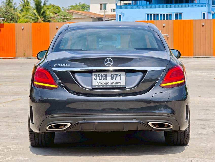 Mercedes-Benz C300e Plug-in Hybrid 2020 รูปที่ 8