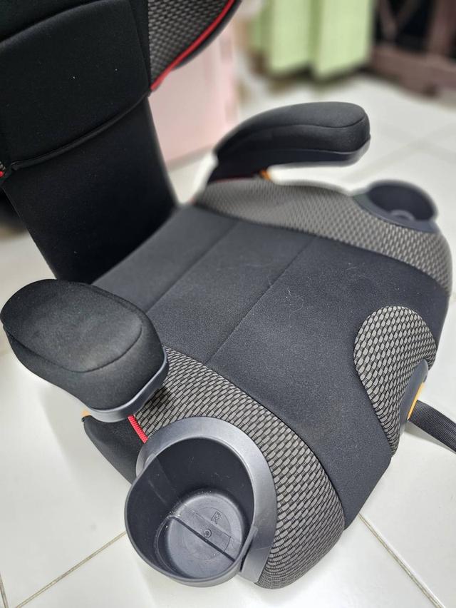 CHICCO KIDFIT CAR SEAT คาร์ซีทบูสเตอร์ สำหรับเด็กที่กำลังเติบโต ส่งต่อสภาพดี ไม่มีตำหนิ (ของที่บ้านค่ะ) รูปที่ 5