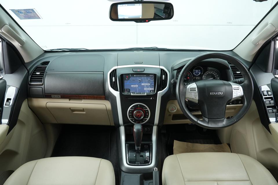 2018 ISUZU MU-X 3.0 DVD Navi 2WD สีขาว เลขไมล์ 82729 กม. 9
