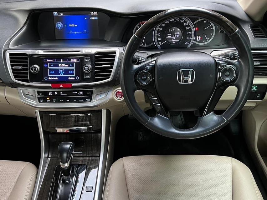 Honda Accord 2.0EL G9 Top  ปี 2014 4