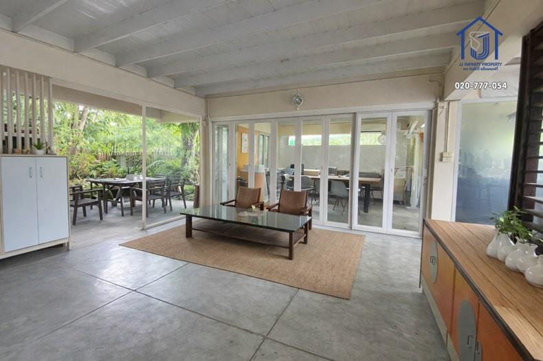 ขายบ้านเดี่ยว 2 ชั้น 99 ตารางวา  ซอยนาคนิวาส 37 ไกล้เลียบด่วน-เกษตรนวมินทร์ 5