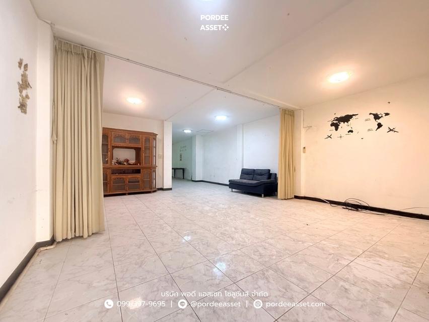 ขาย!! ทาวน์เฮ้าส์ หมู่บ้านนำโชค เพชรเกษม58 ( ขนาด 27 ตร.ว.) พุทธมณฑลสาย1 ภาษีเจริญ  ใกล้รถไฟฟ้าสายสีน้ำเงิน และซีคอน บางแค 2