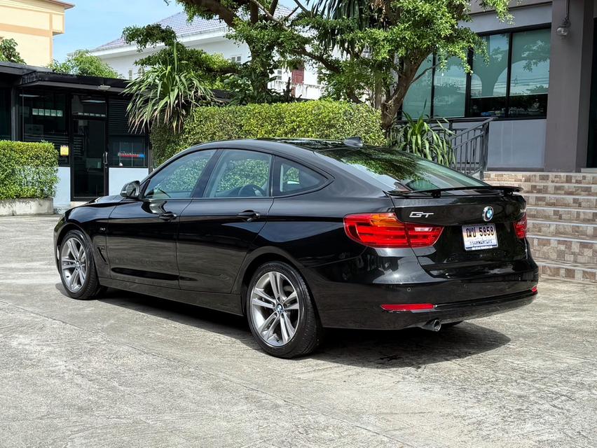 2015 BMW 320D GT SPORTLINE รถออกศูนย์ BMW THAILAND รถวิ่งน้อย เข้าศูนย์ทุกระยะ ไม่เคยมีอุบัติเหตุครับ 6