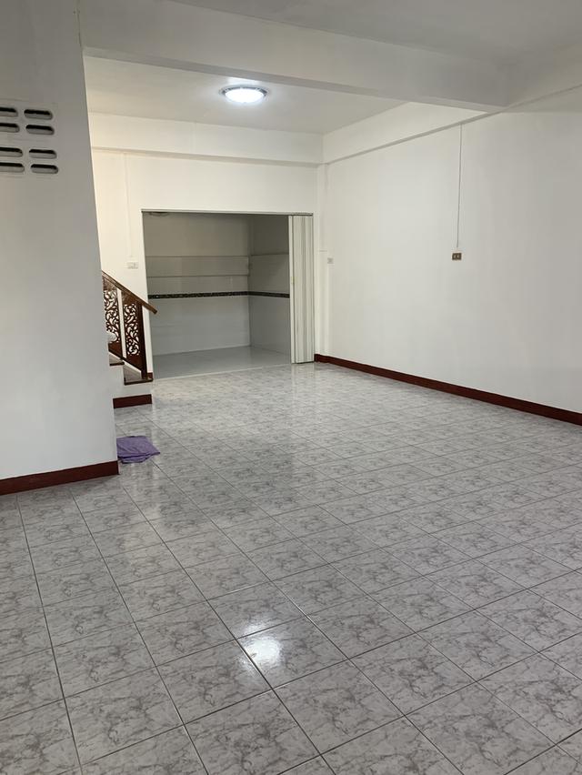 บ้านทาวเฮ้าส์ พิษณุโลก 3