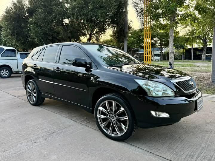 Lexus RX สีดำ 2