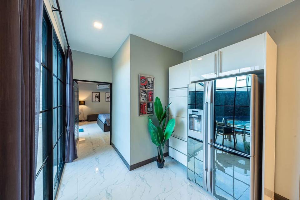 For Rent Pool Villa Near Walking Street Pattaya