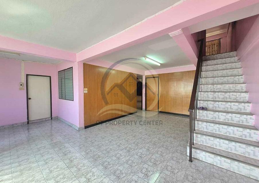 ตึก 4 ชั้น 2 คูหา ซอยเจริญกรุง109 ย่านบางคอแหลม ต่อเติมด้านหลังทุกชั้น ตีทะลุเชื่อมอาคารบางส่วน ขายตามสภาพ ทำเลใจกลางเมือง ใกล้รถไฟฟ้า ราคาพิเศษ 12