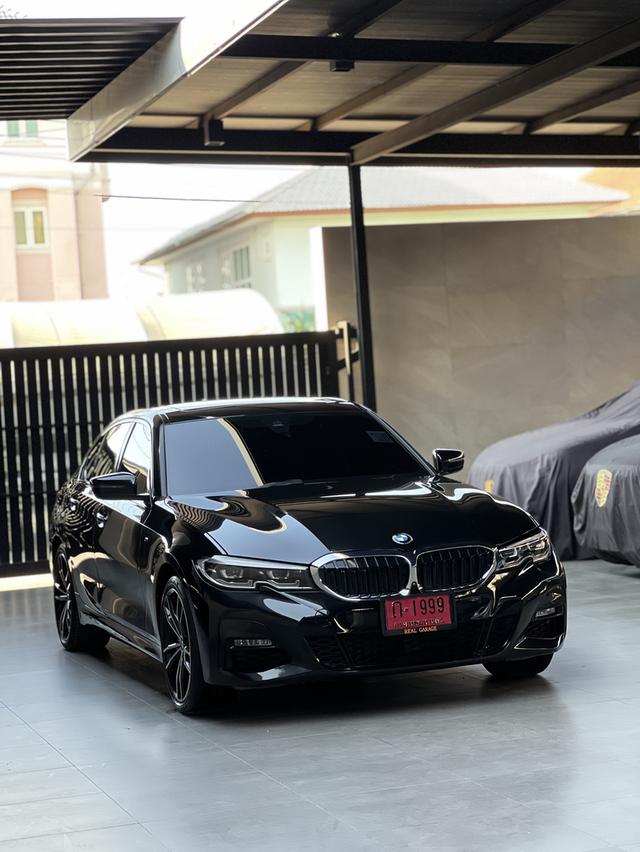 BMW 330e M Sport 2021 3