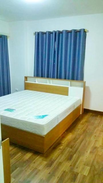 เดอะบ้านเดี่ยว 2 ชั้น 53 ตร.ว. เกรทไลฟ์ บางบัวทอง 2.8 กม.ติดถนนบ้านกล้วย-ไทรน้อย 212 ตร.ม. รร.เทพพิทักษ์ 1.5 กม. พร้อมเฟ 5