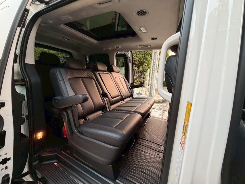 รหัสรถ AP536 Hyundai Staria Premium Sunroof 2.2D 8AT TOP สุดปี 2024 รูปที่ 15