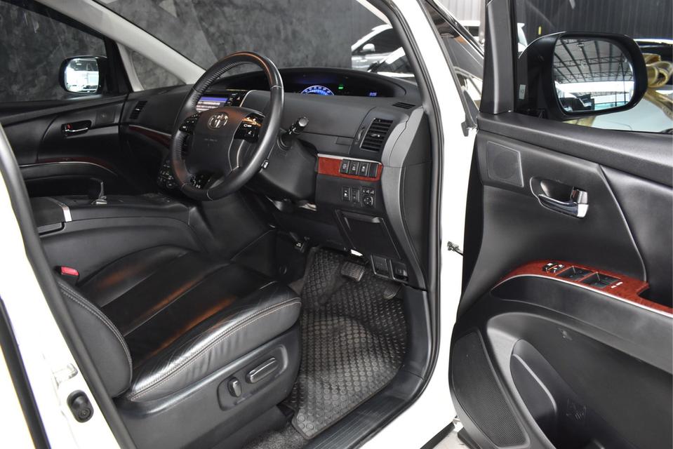 รหัสรถ JRS454 Toyota Aeras Estima 2015 15