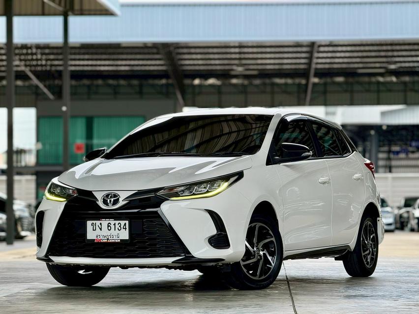 Toyota yaris 2