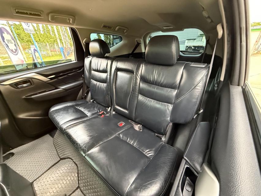 Mitsubishi Pajero 2.4GT ปี16 14