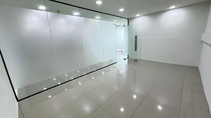 Office for Rent มีหลายแบบหลายขนาด 100-300 ตร.ม. เริ่มต้น 250 บาท/ตร.ม. จดทะเบียนบริษัทได้ ย่านพระราม 3 1
