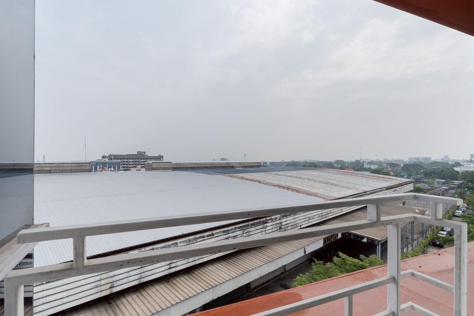 The IRIS Rama 9-Srinakarin 15
