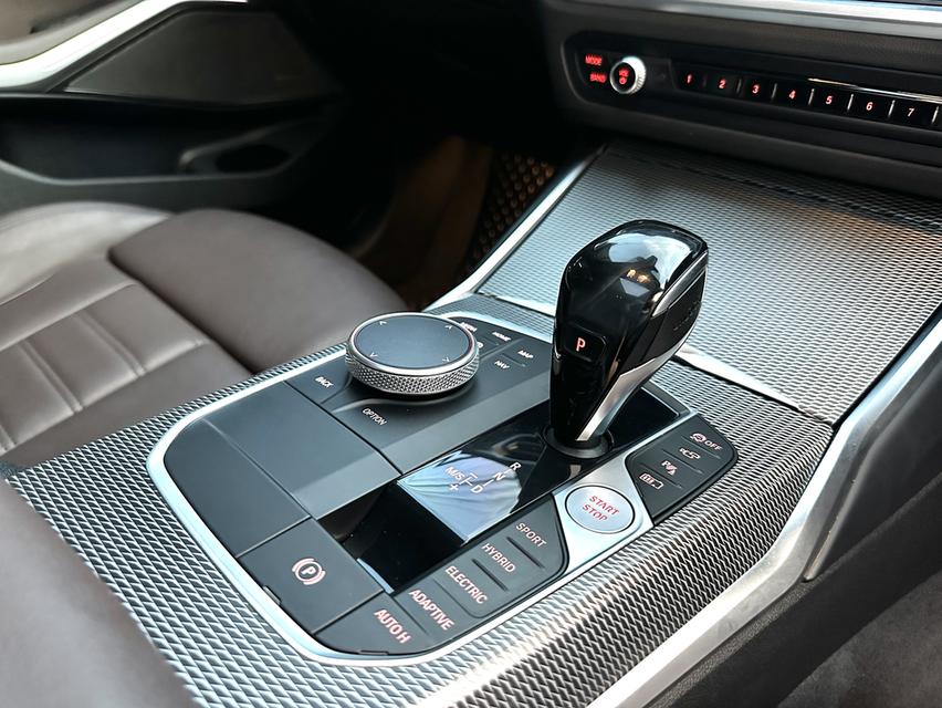 BMW 330e Plug-in Hybrid M Sport ปี2020 รถมือเดียว ไมล์น้อย 10