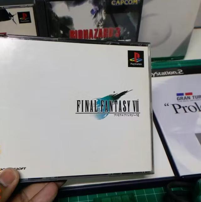 แผ่นแท้ Final Fantasy VII 1