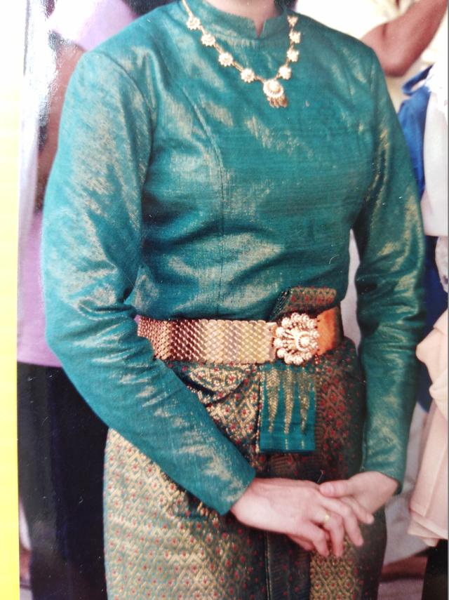 ชุดไทยบรมพิมานพร้อมเครื่องประดับ