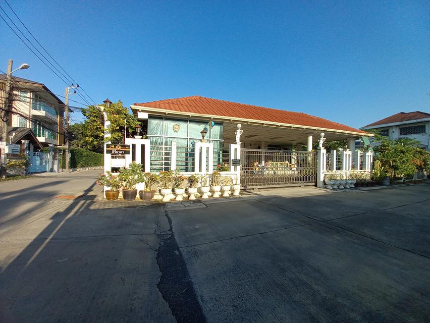 ขายที่ดิน แถมโรงรถและสนามหญ้า รามอินทรา ซอยมัยลาภ 6