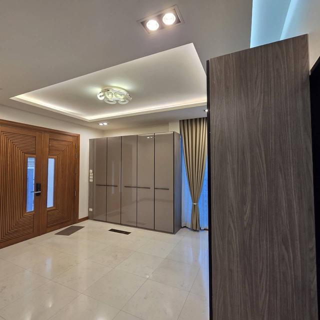 บ้านเดี่ยวหลังใหญ่ ใกล้ BTS ปุณณวิถี พร้อมลิฟต์ส่วนตัว! • ที่ดิน 474 ตร.วา (ตัวบ้าน 206+ที่ดินเพิ่ม268)#ที่ดิน1ไร่ 3