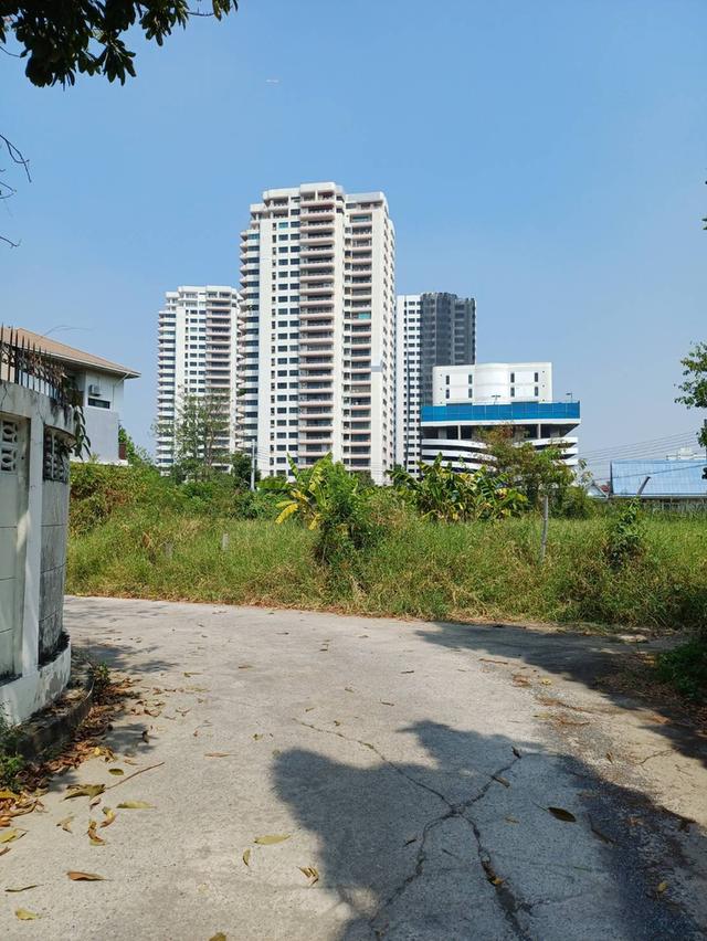 ที่ดินทำเลดี ติดถนนพิบูลสงคราม 6